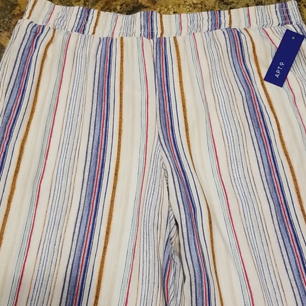 NWT Apt. 9 Pants - Picture 4 of 8